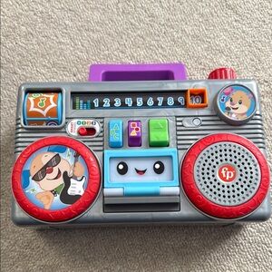 Fisher-Price Laugh & Learn Busy Boombox